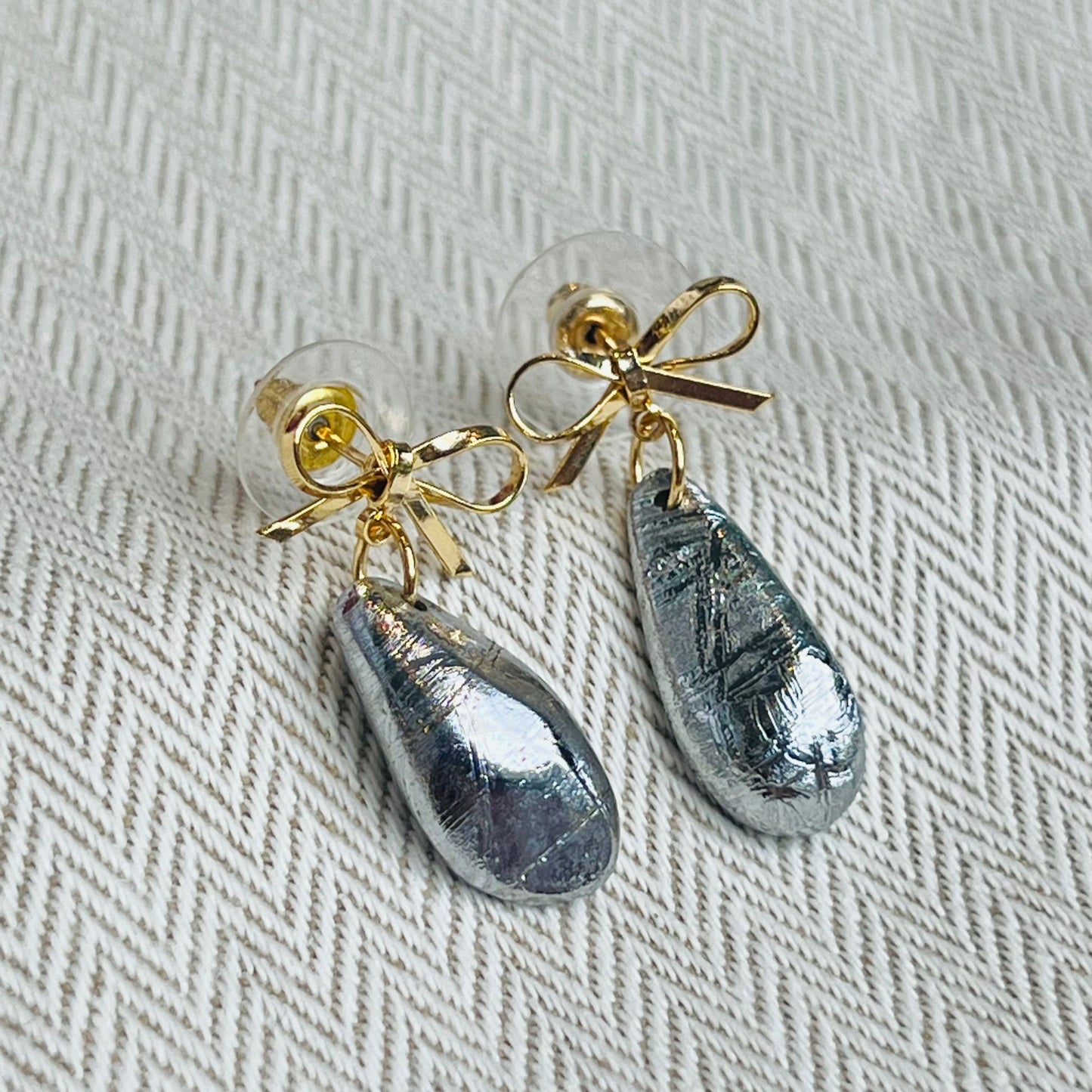Meteorite Ribbon Earrings