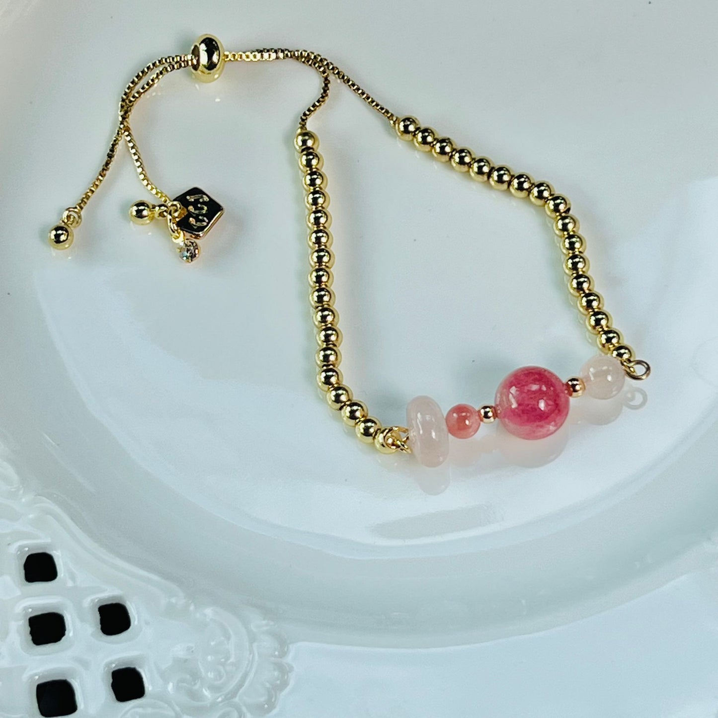 Peppy Pinks La Forma Bracelet