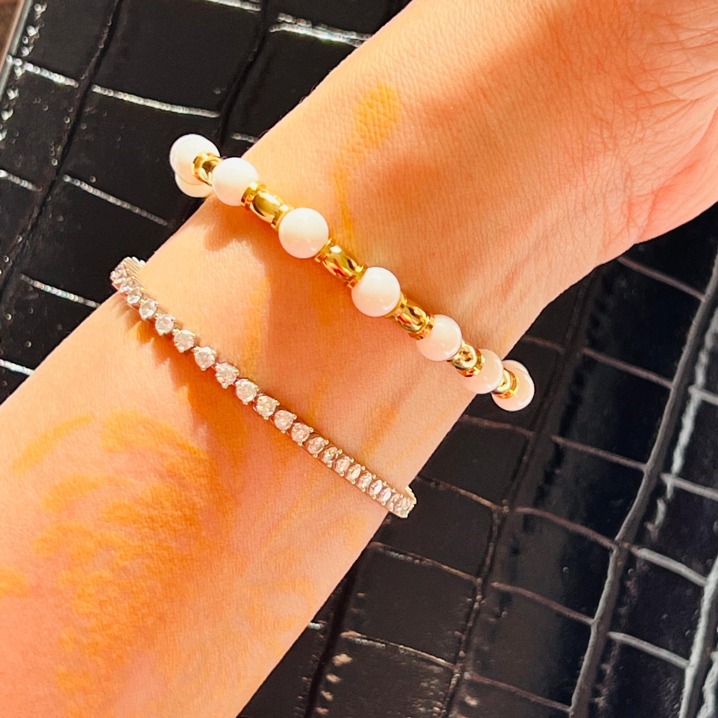 White Tridacna Baby Bracelet