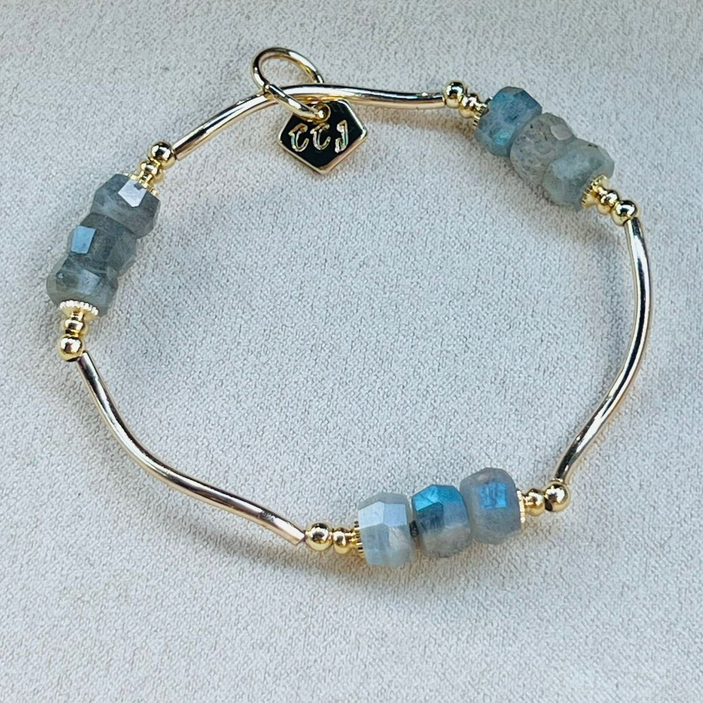 Labradorite La Grace Bracelet