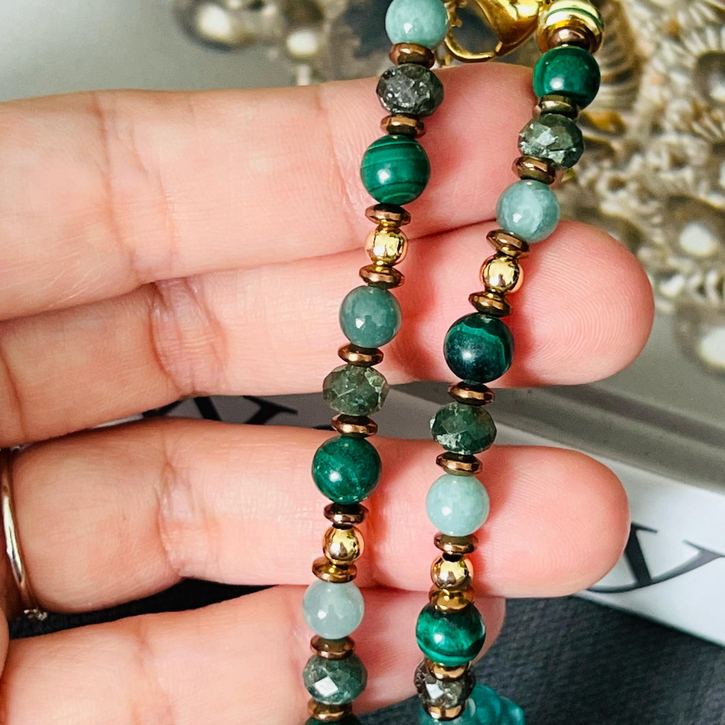 Goodness Green Flower Necklace