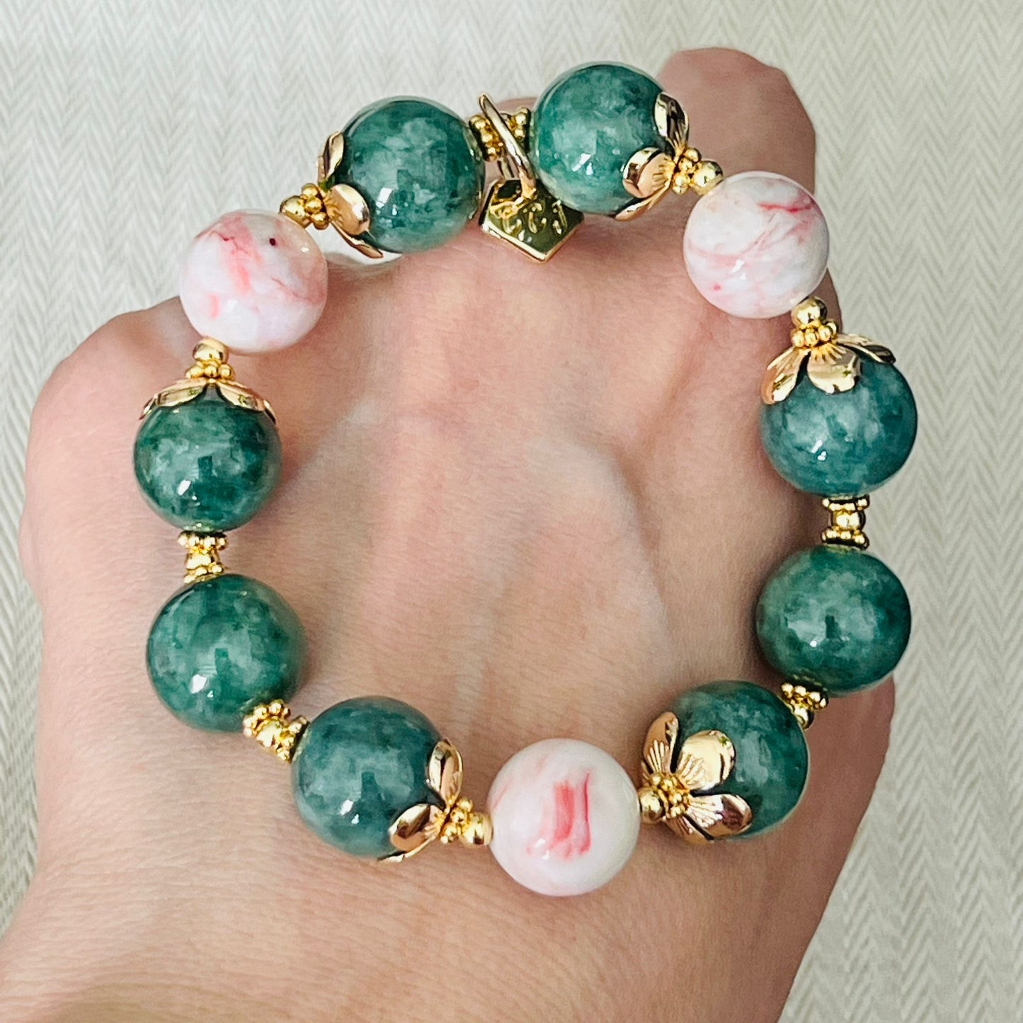 Green Pea Jade & Cinnabar In Quartz Bracelet