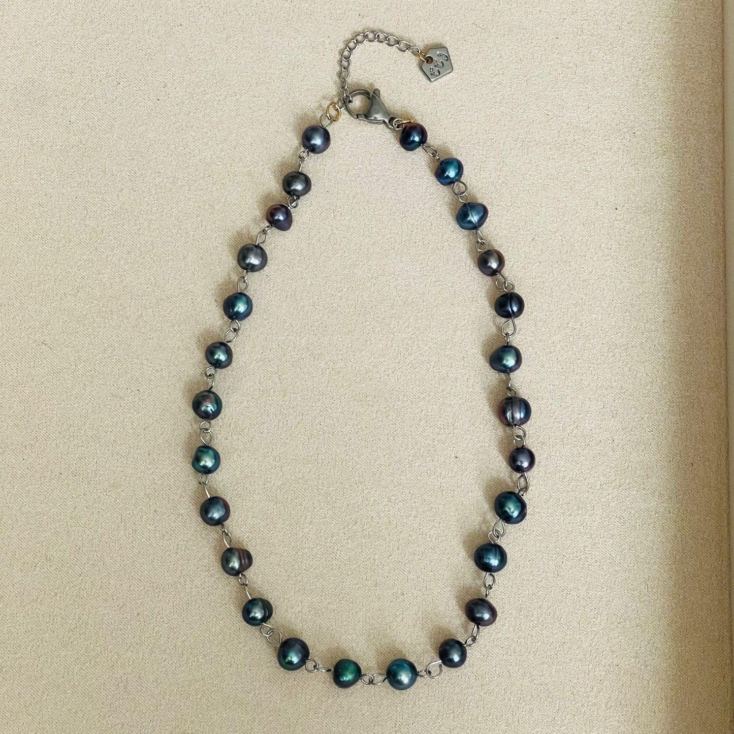 Black-Grey Pearl Choker Necklace SHW