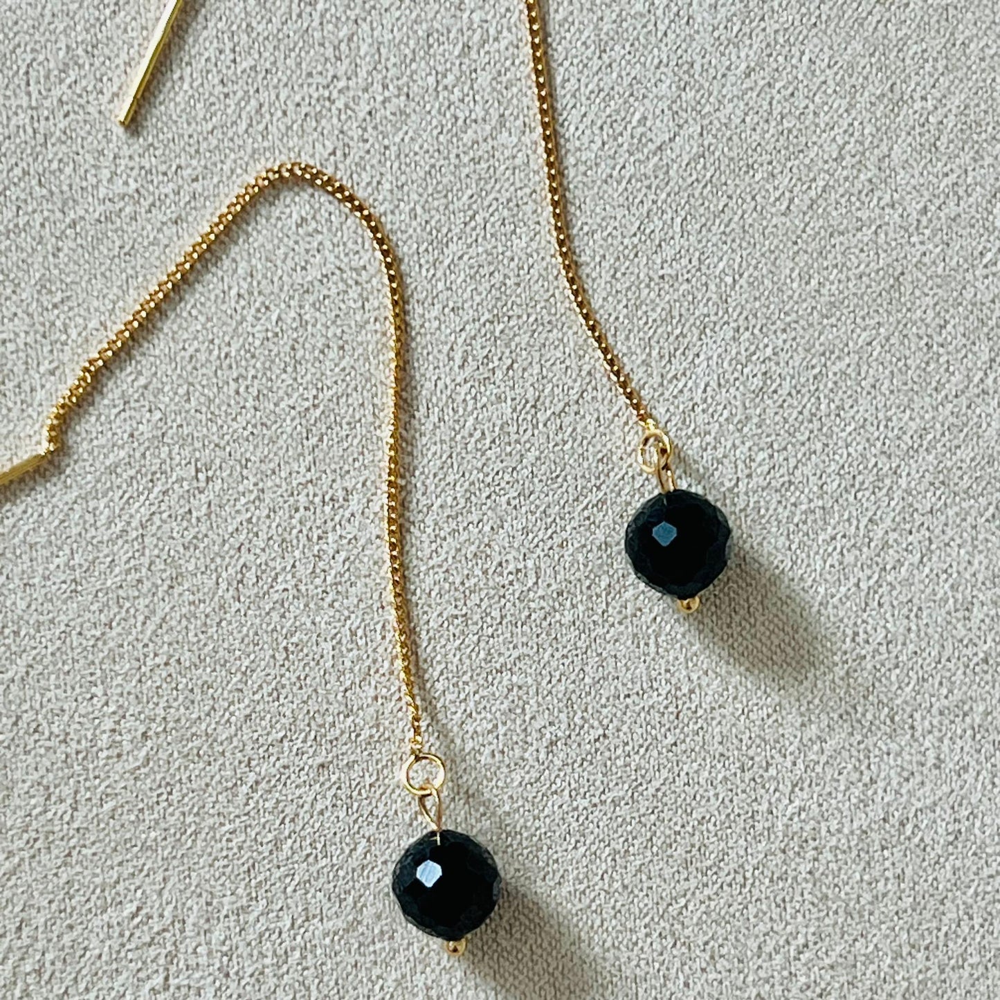 Black Spinel Thread Earrings