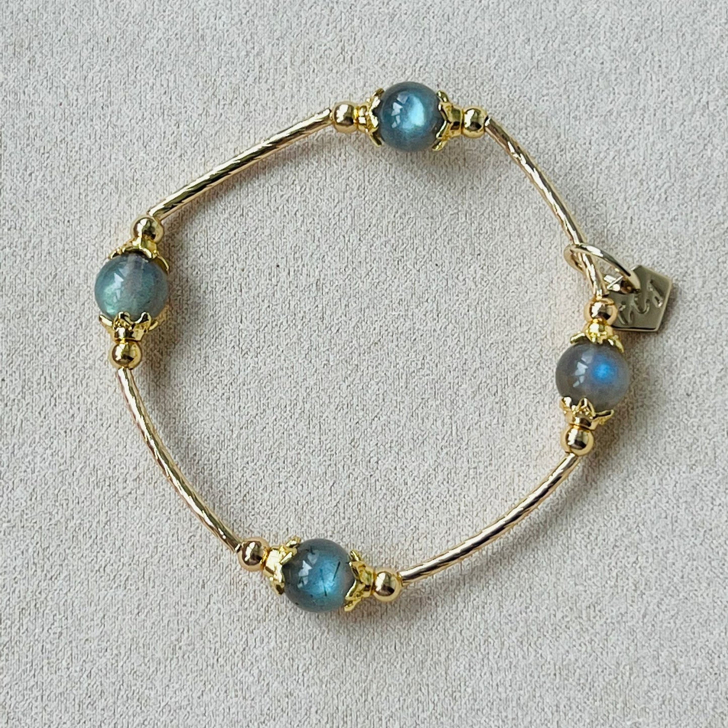 Labradorite La Grace Bracelet