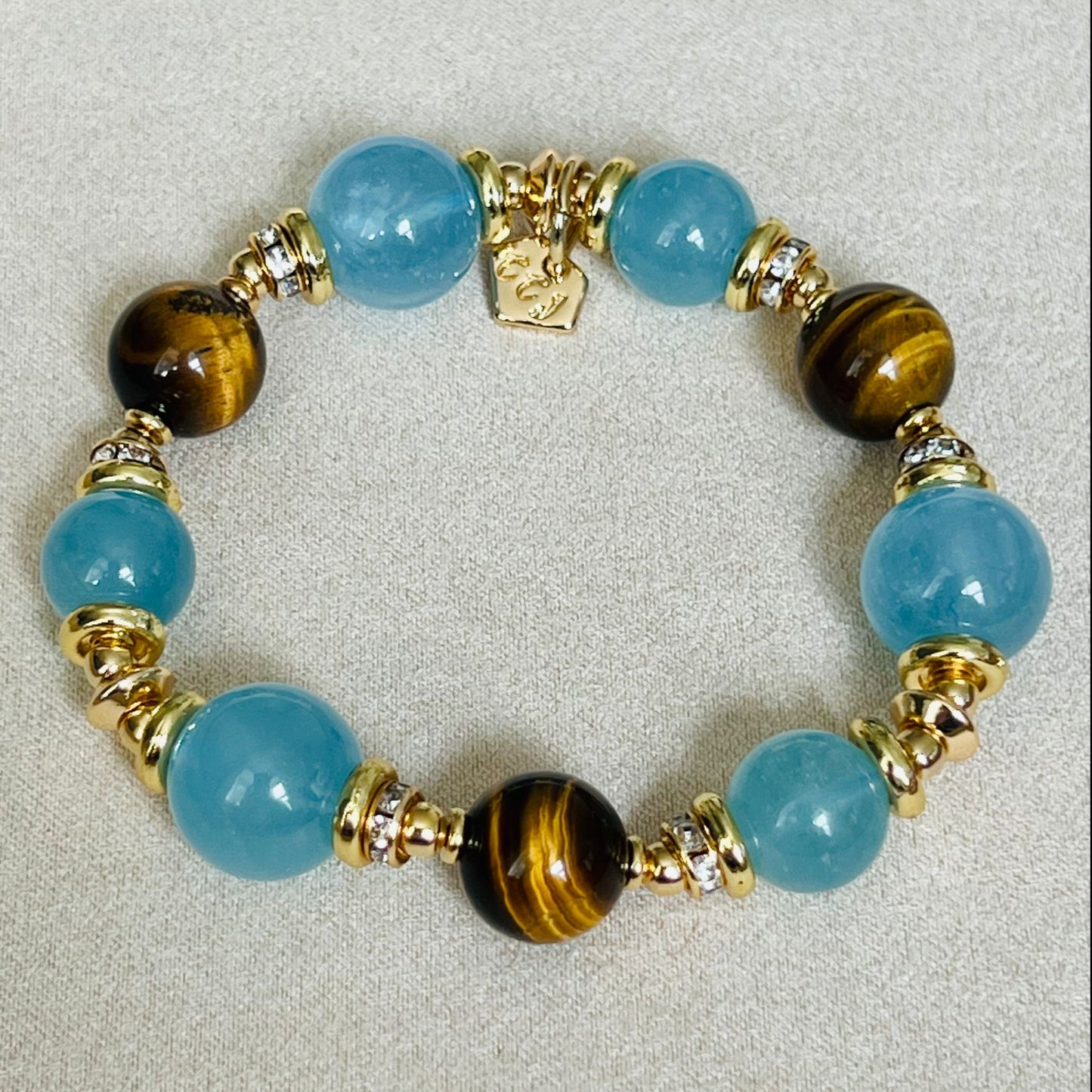 Oh-So-Confident Aquamarine Bracelet