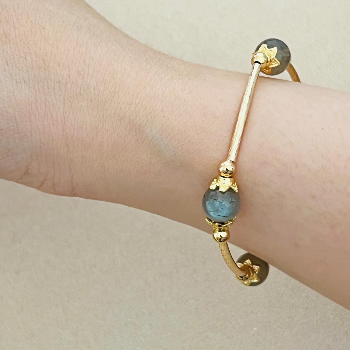 Labradorite La Grace Bracelet