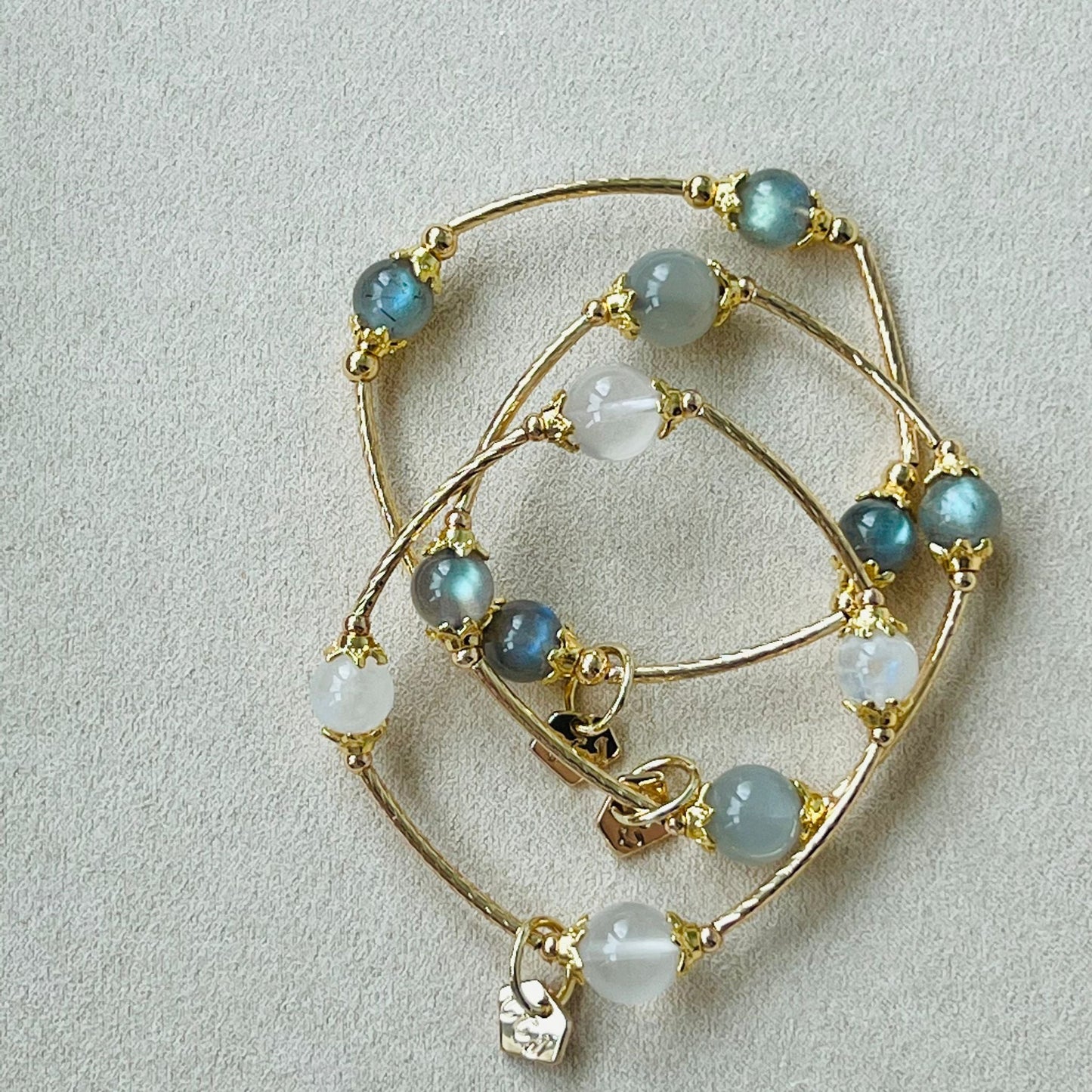 Etoupe Moonstone & Labradorite La Grace Bracelet