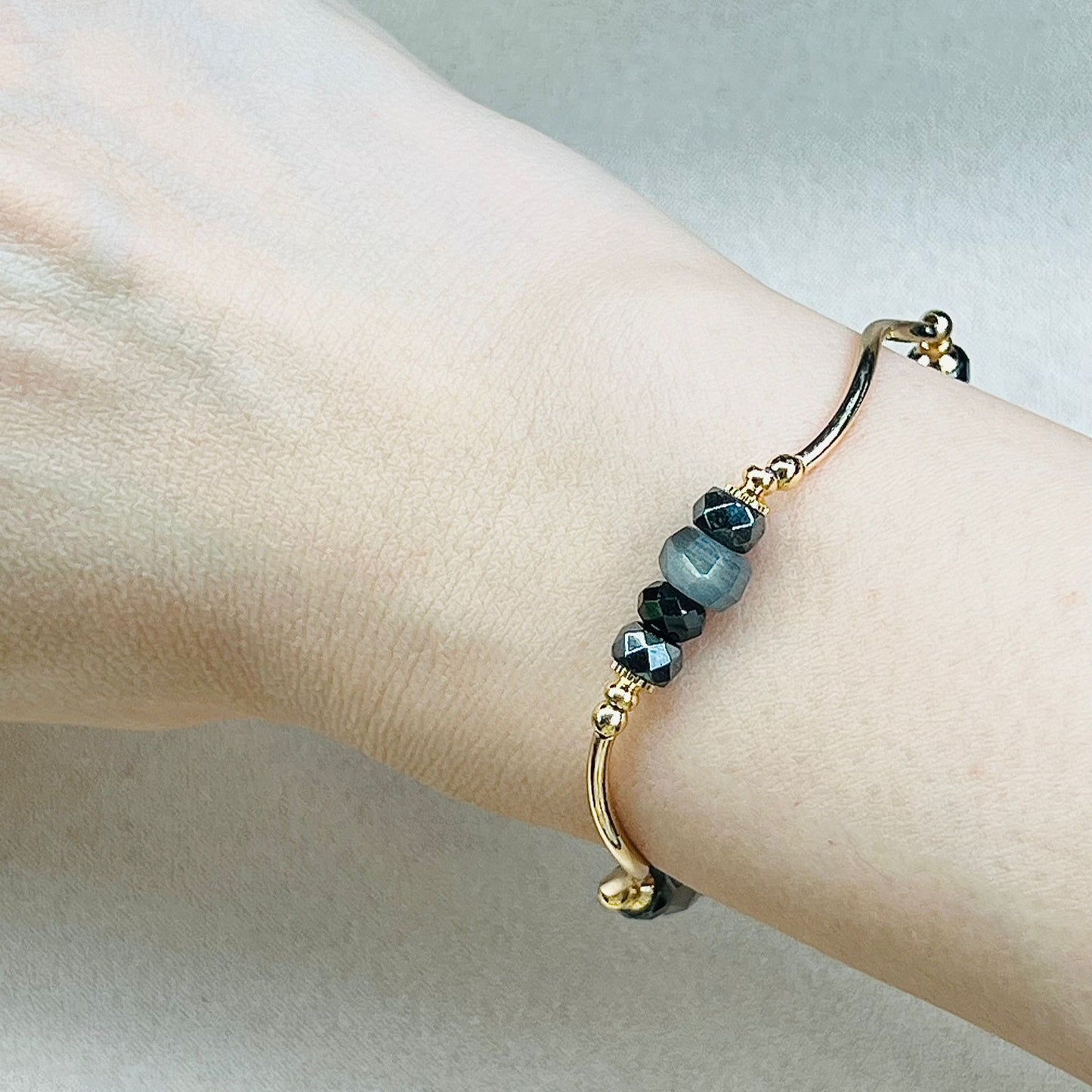 Black Spinel, Hematite & Labradorite La Grace Bracelet