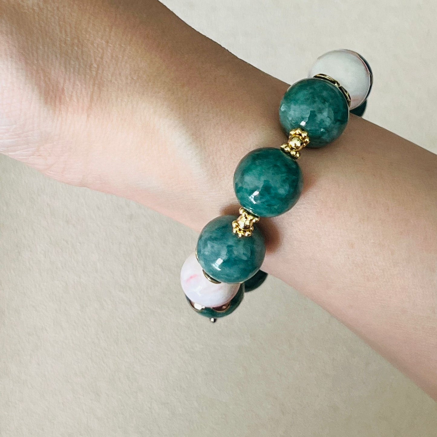 Green Pea Jade & Cinnabar In Quartz Bracelet