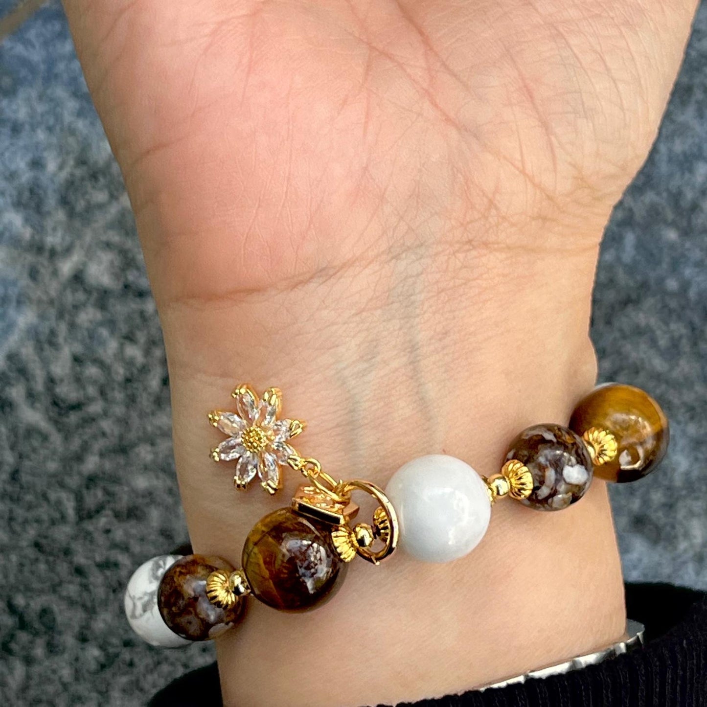 Mountain Treasures Bracelet SHW