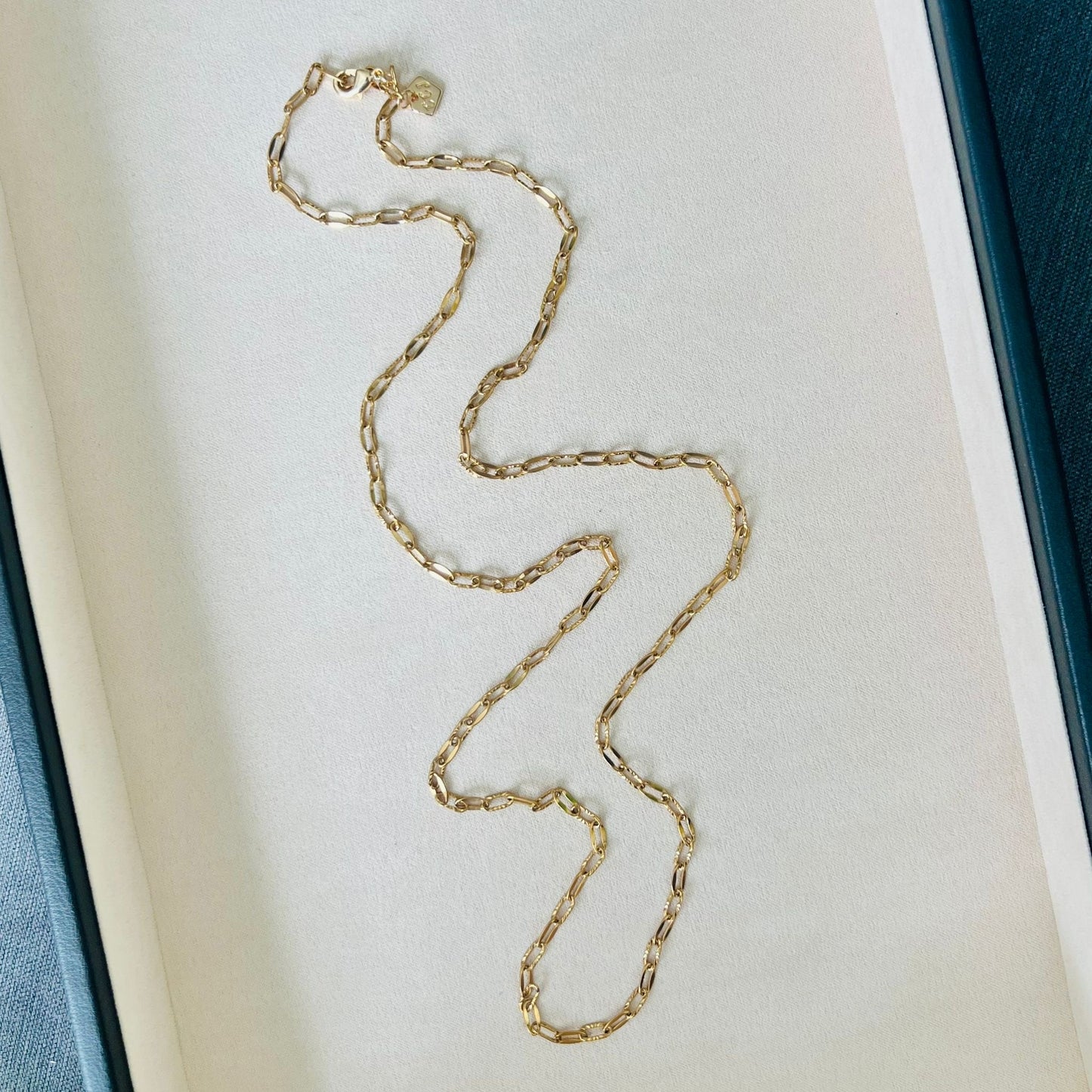 The Generous Chain Necklace