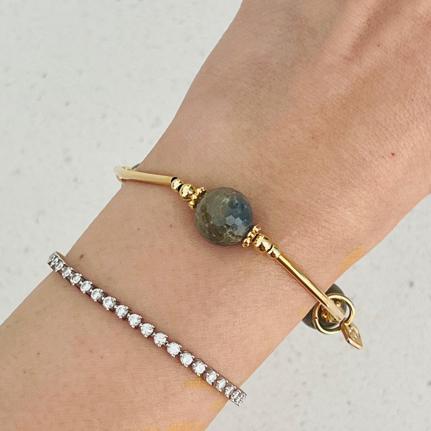 Hematite, Labradorite & Yellow Grey Sapphire Juicy La Grace Bracelet