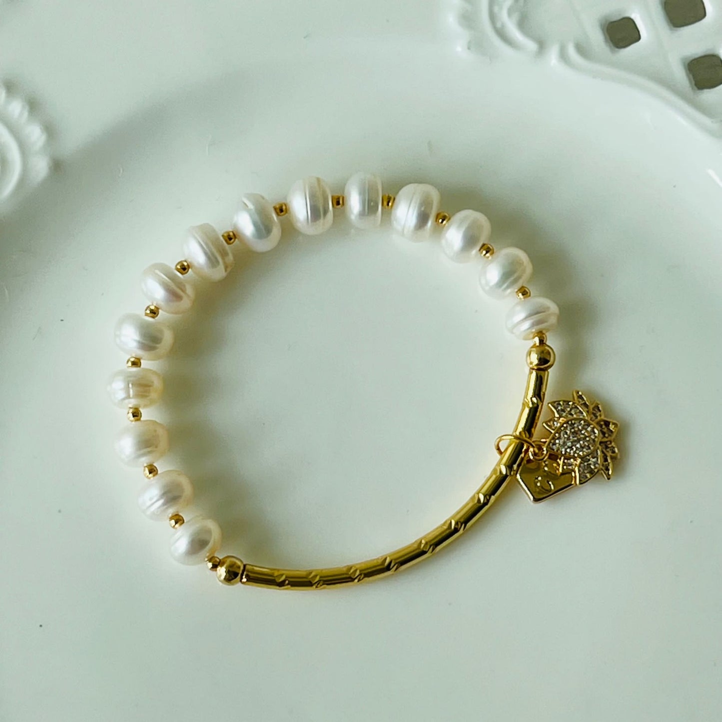 Baby White Pearl Diadem Bracelet