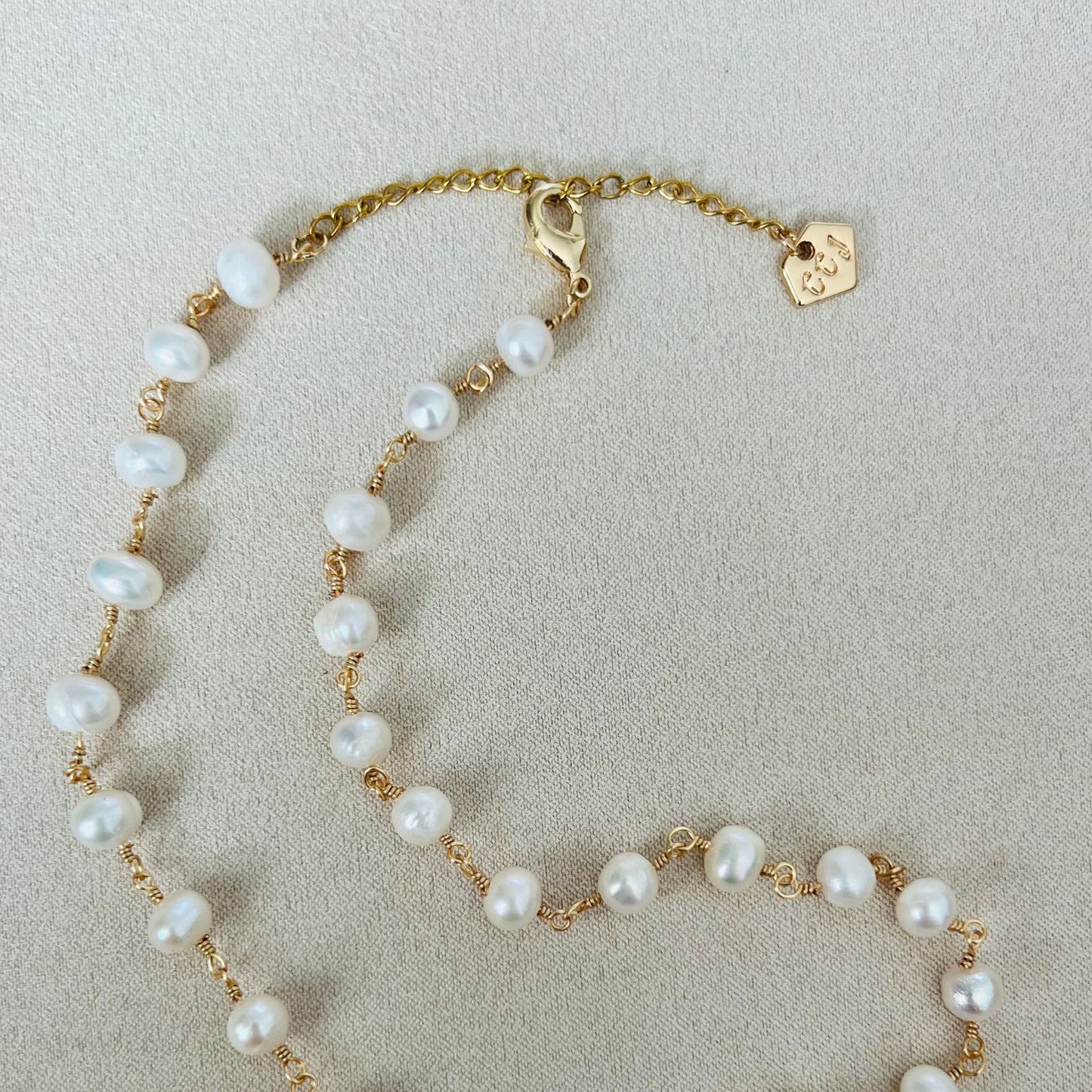 Baroque Pearl Choker Necklace