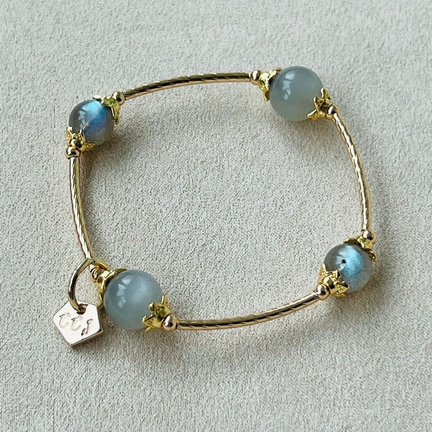 Etoupe Moonstone & Labradorite La Grace Bracelet