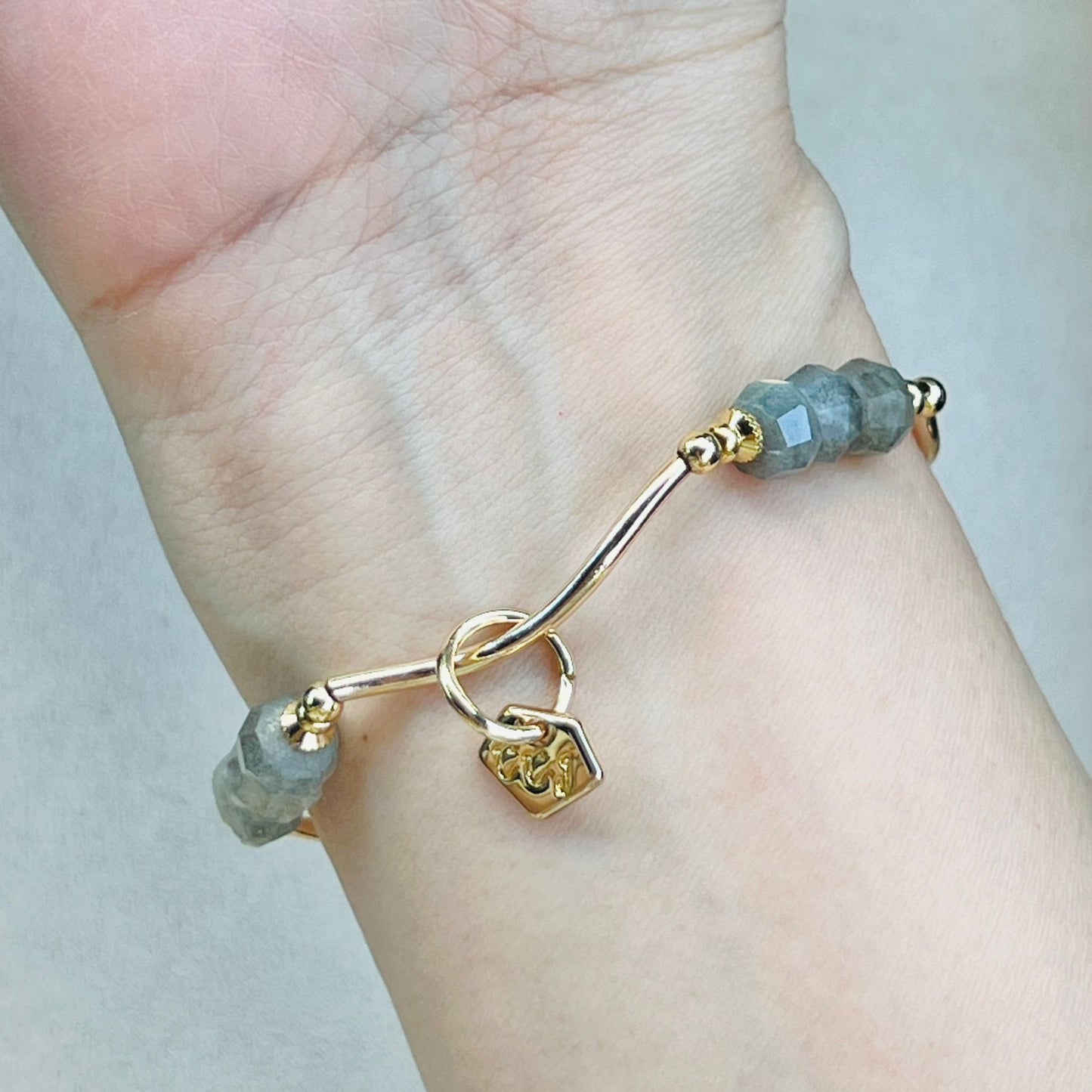 Labradorite La Grace Bracelet