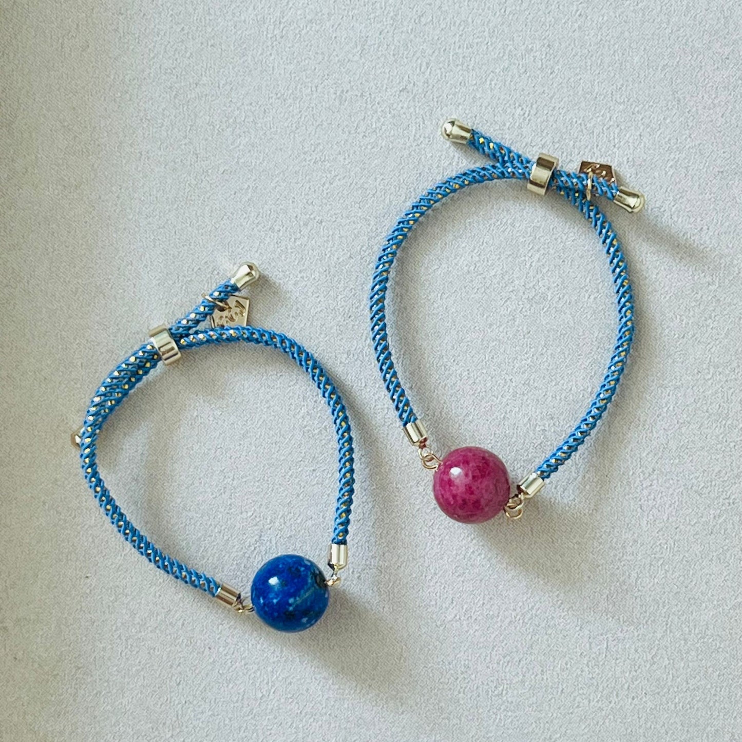 Rhodonite Girl Bracelet (Blue String)