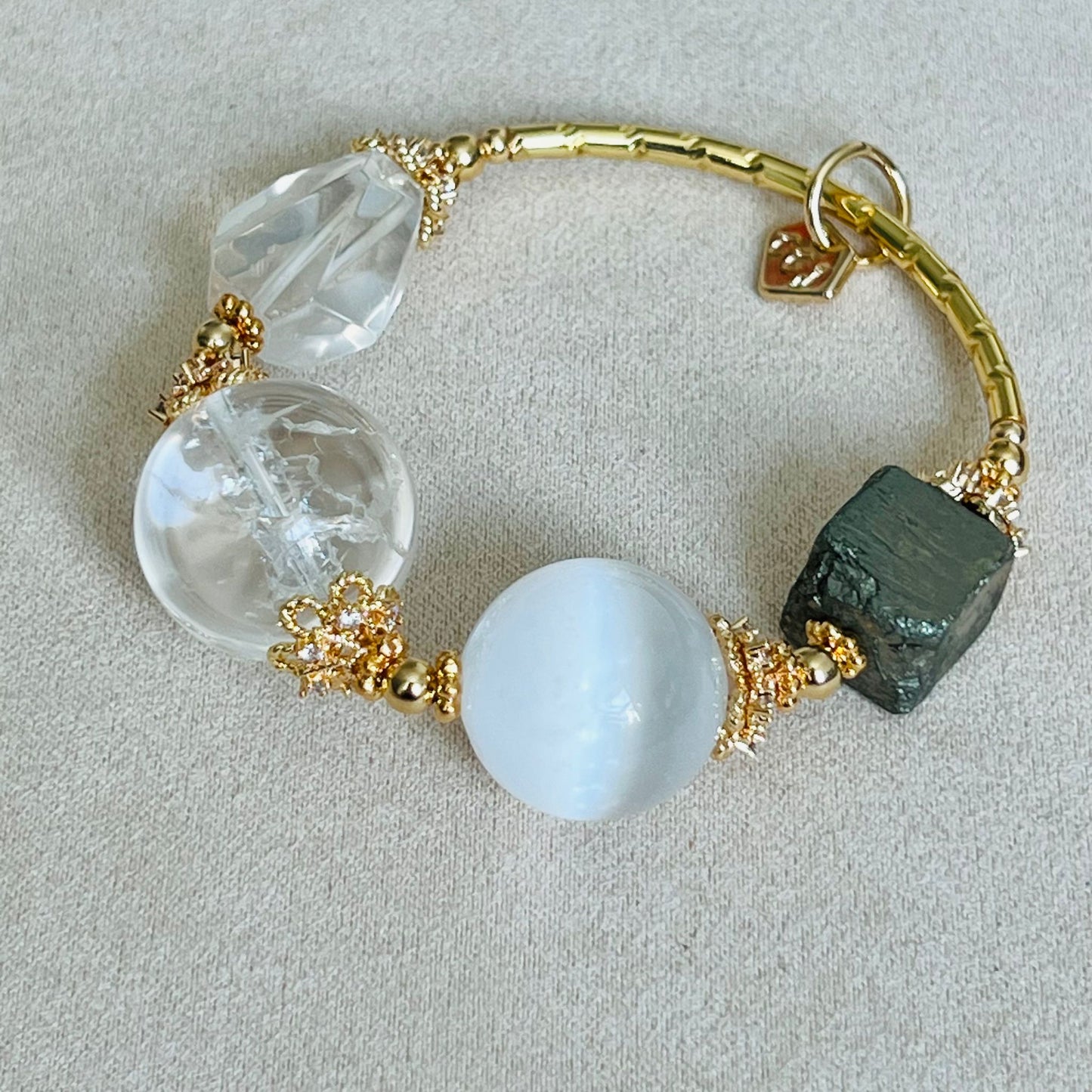 Theophany Diadem Bracelet (Manifestation)