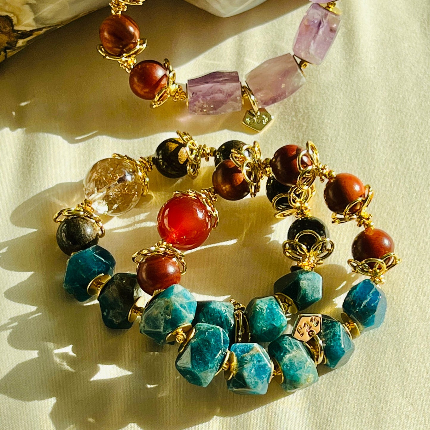 Red Agate, King Of Wood & Amethyst Bracelet