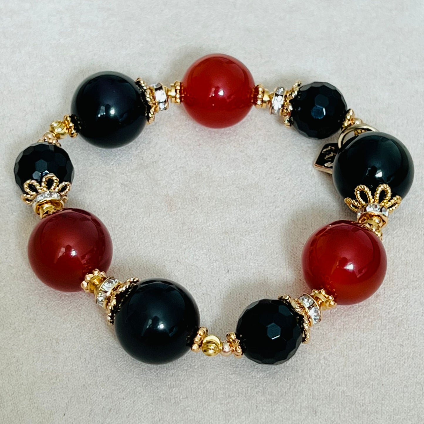 Protective Red Agate Bracelet