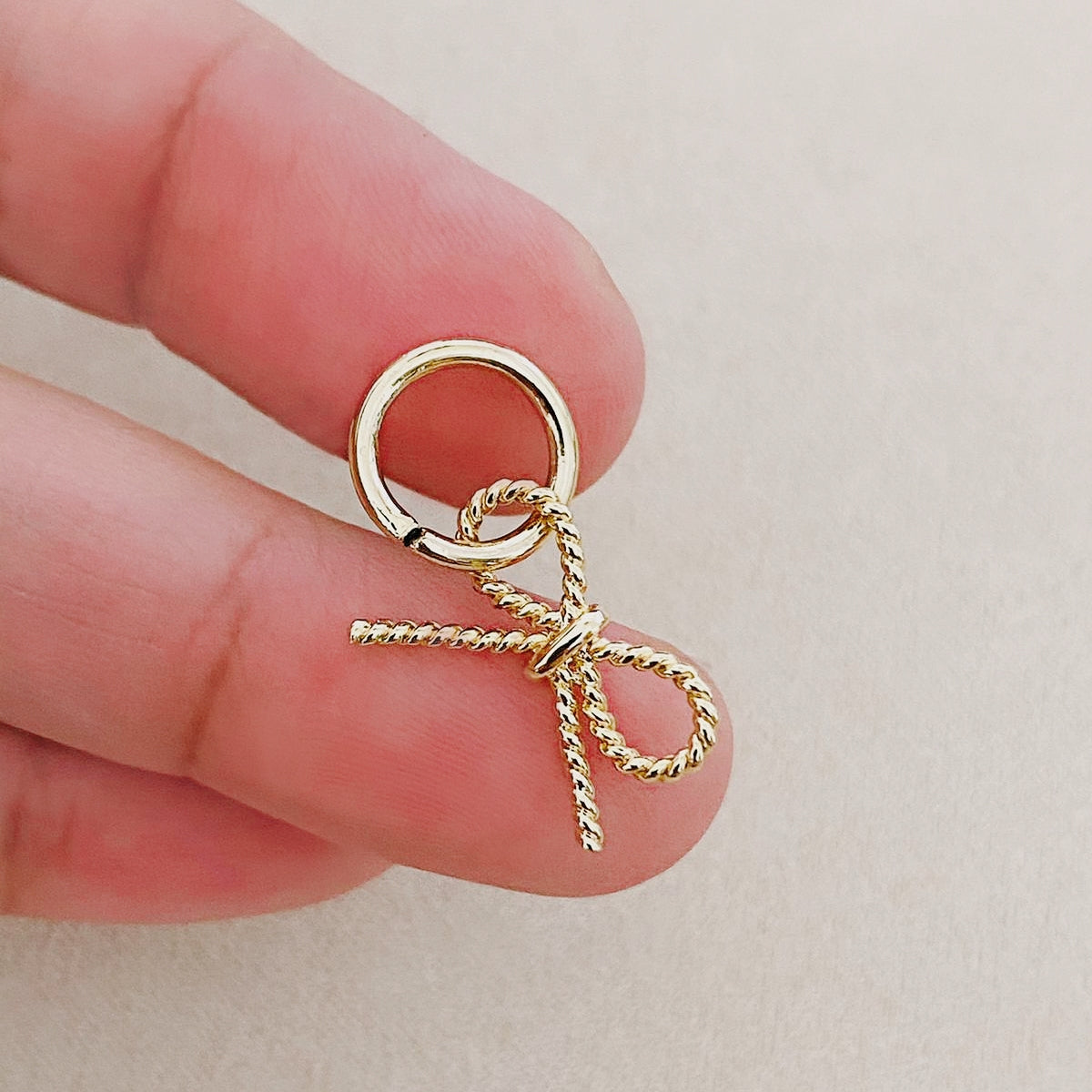 Ribbon Charm