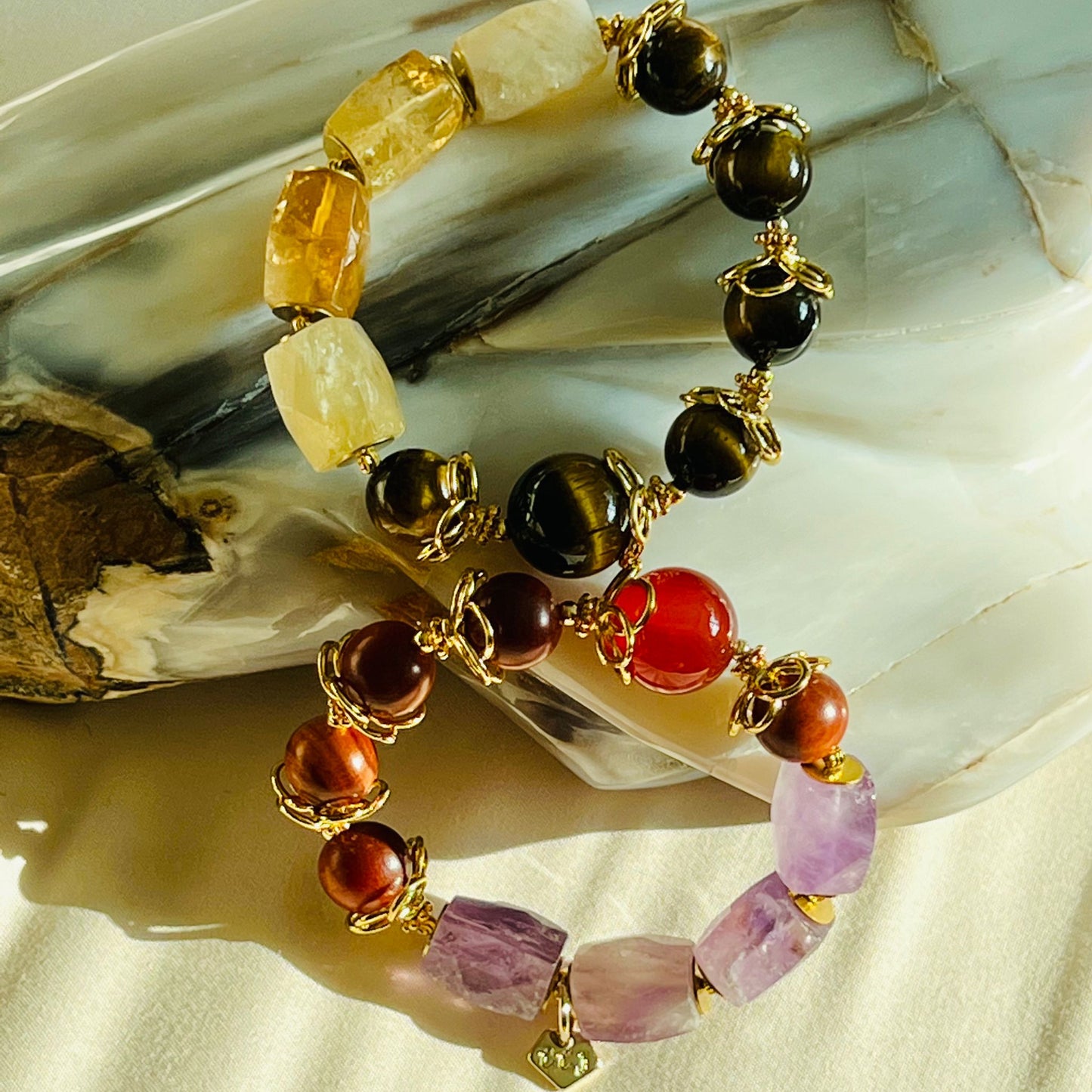 Red Agate, King Of Wood & Amethyst Bracelet
