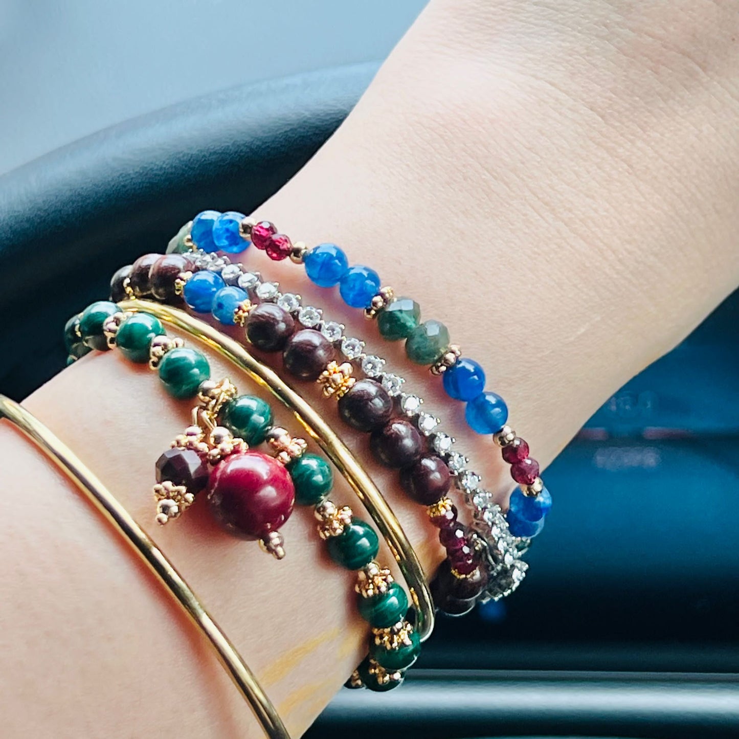 Baby Sandalwood, Kyanite & Garnet Bracelet