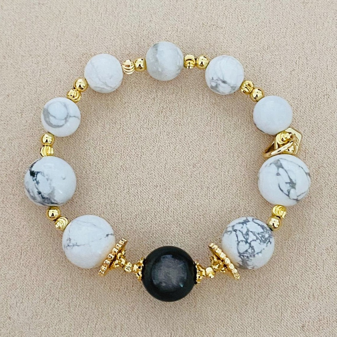 Silver Sheen Obsidian & Howlite Bracelet