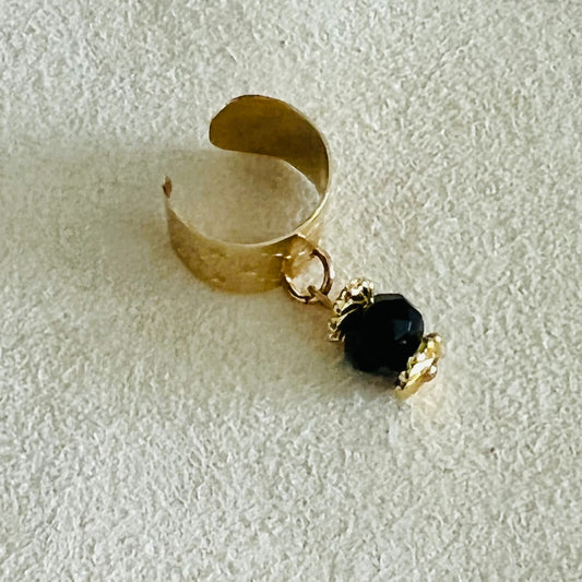 Black Spinel Ear Cuff