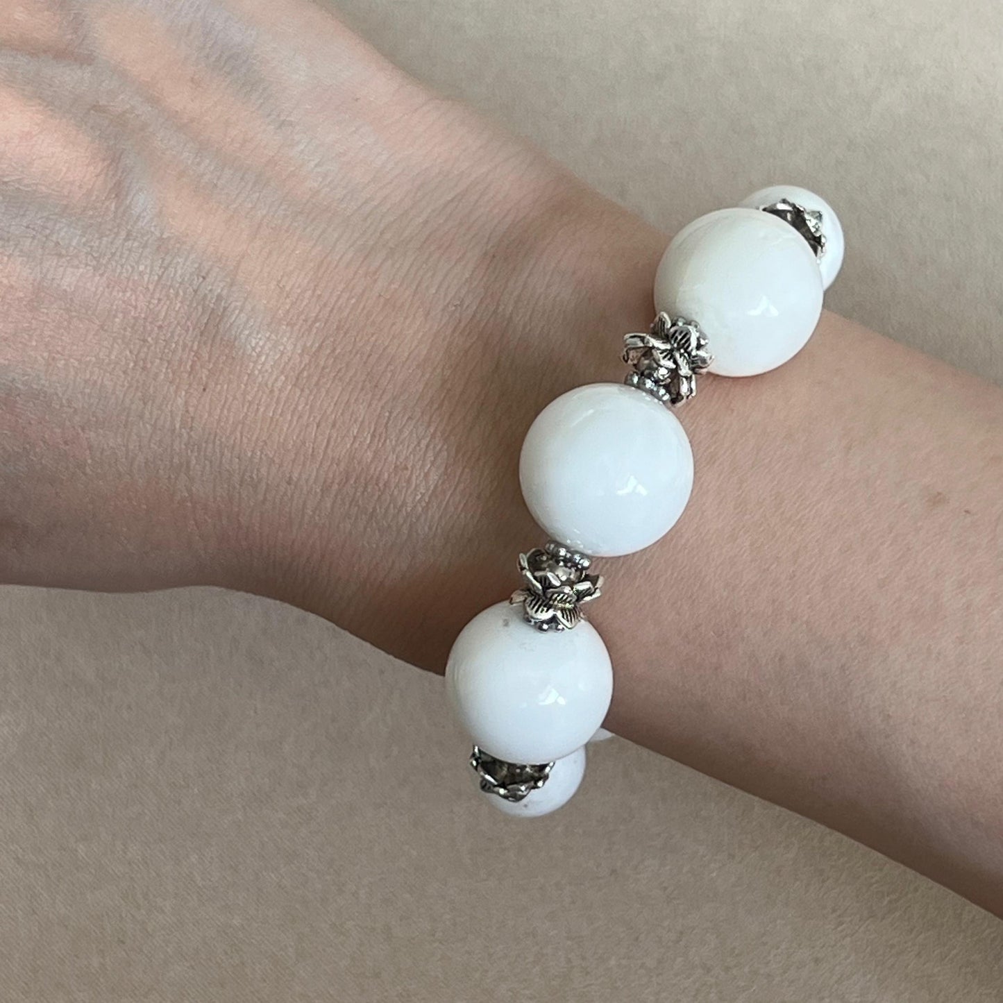 White Tridacna Supreme Bracelet