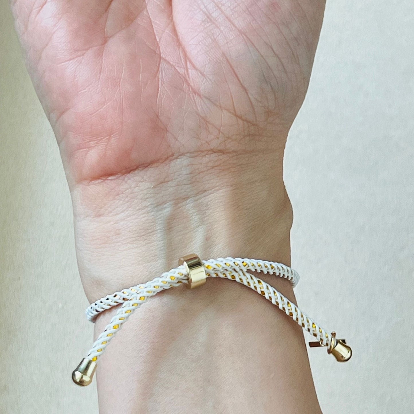 Rhodonite Girl Bracelet (White String)