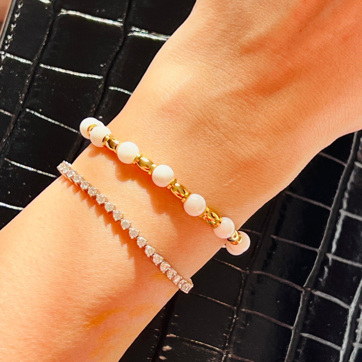 White Tridacna Baby Bracelet