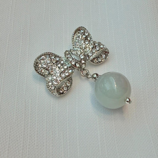 Jade Ribbon Brooch
