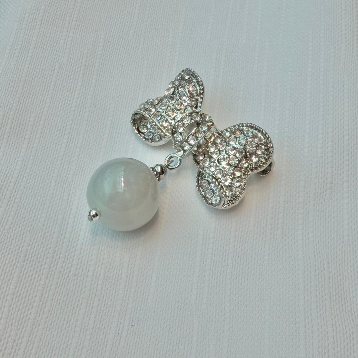Jade Ribbon Brooch