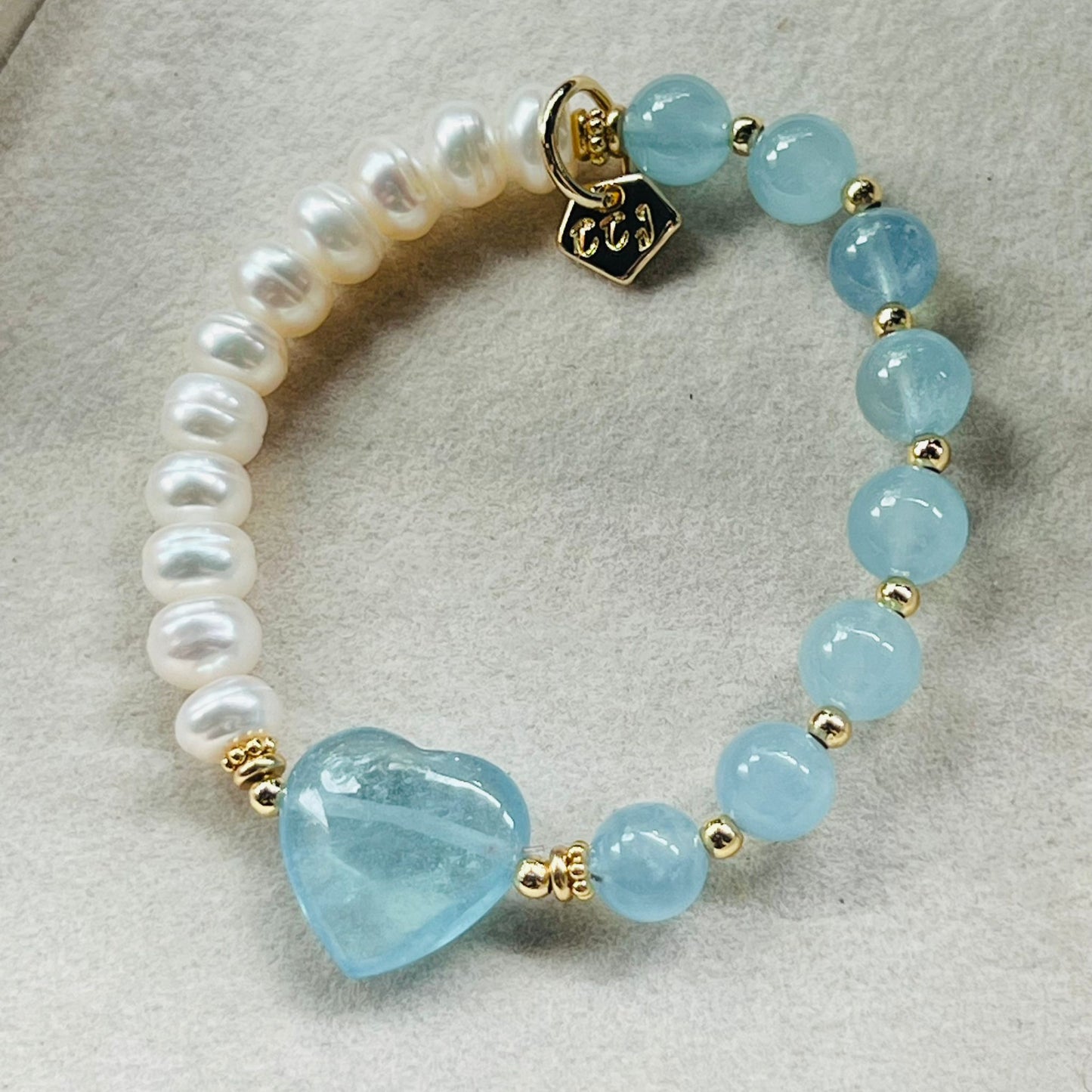 Aquamarine & Pearls Bracelet