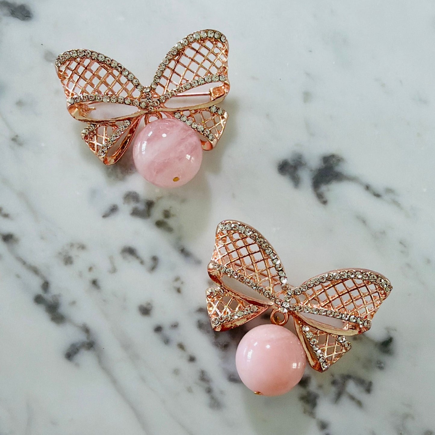 Madagascar Rose Quartz Ribbon Brooch