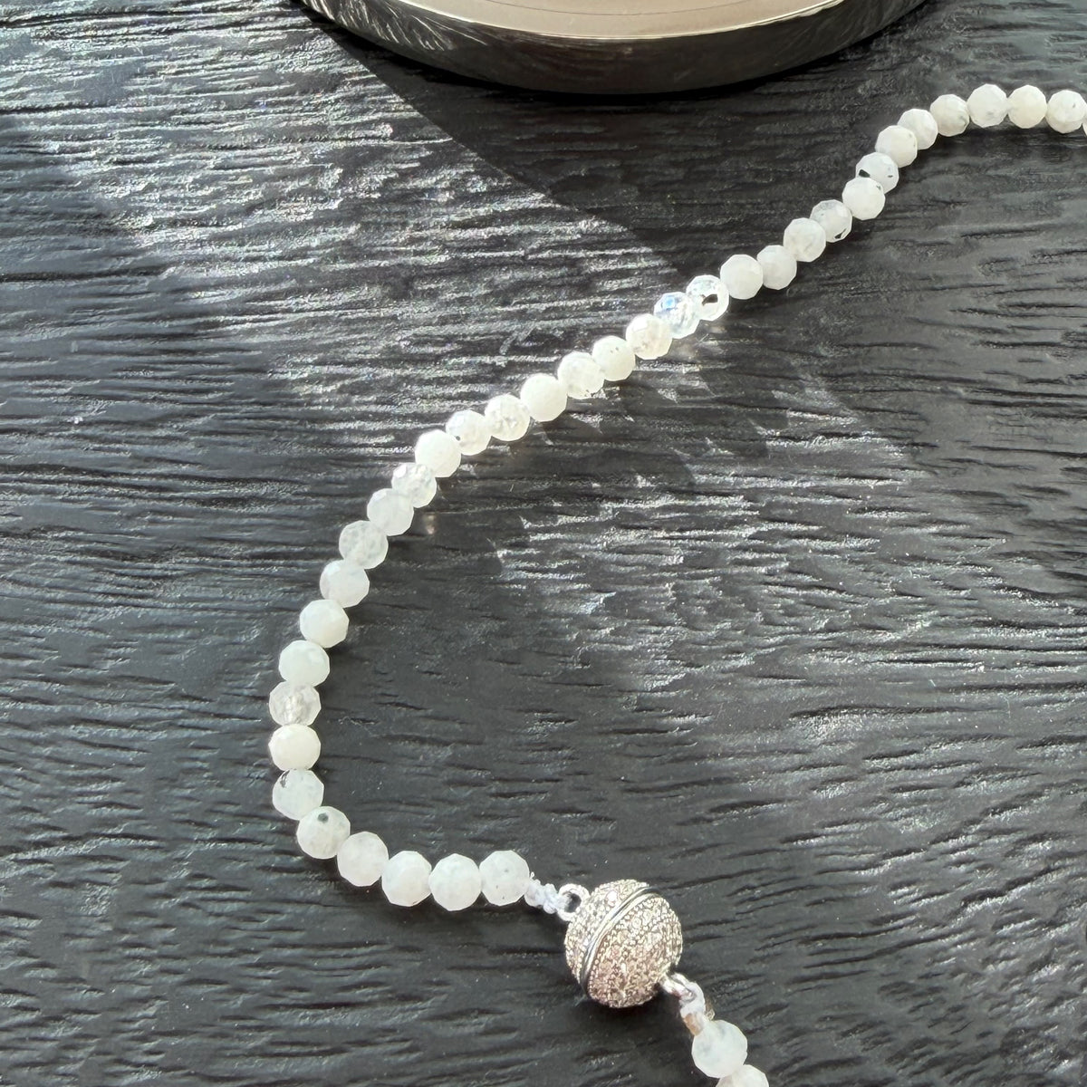Baroque Pearl | White Moonstone Delicate Necklace