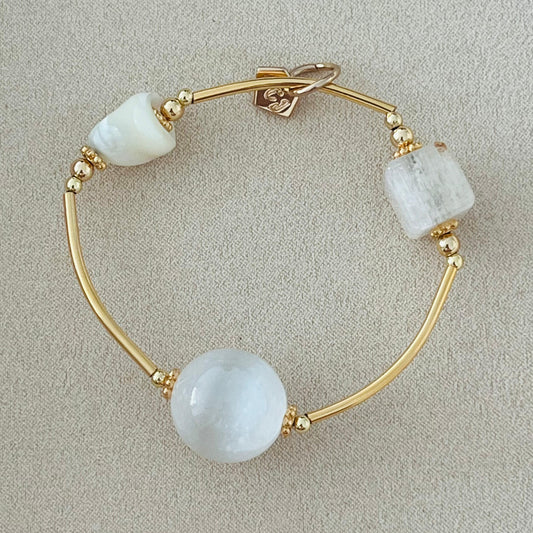 Mother Of Pearl, Selenite & White Kunzite Juicy La Grace Bracelet