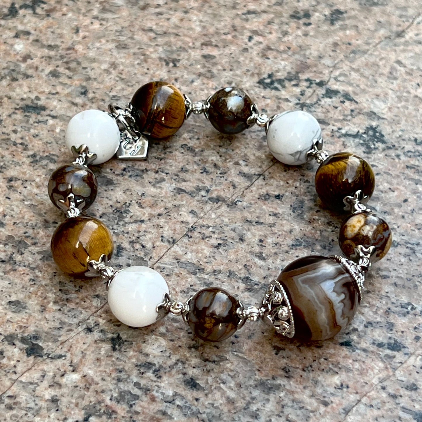 Mountain Treasures Bracelet SHW