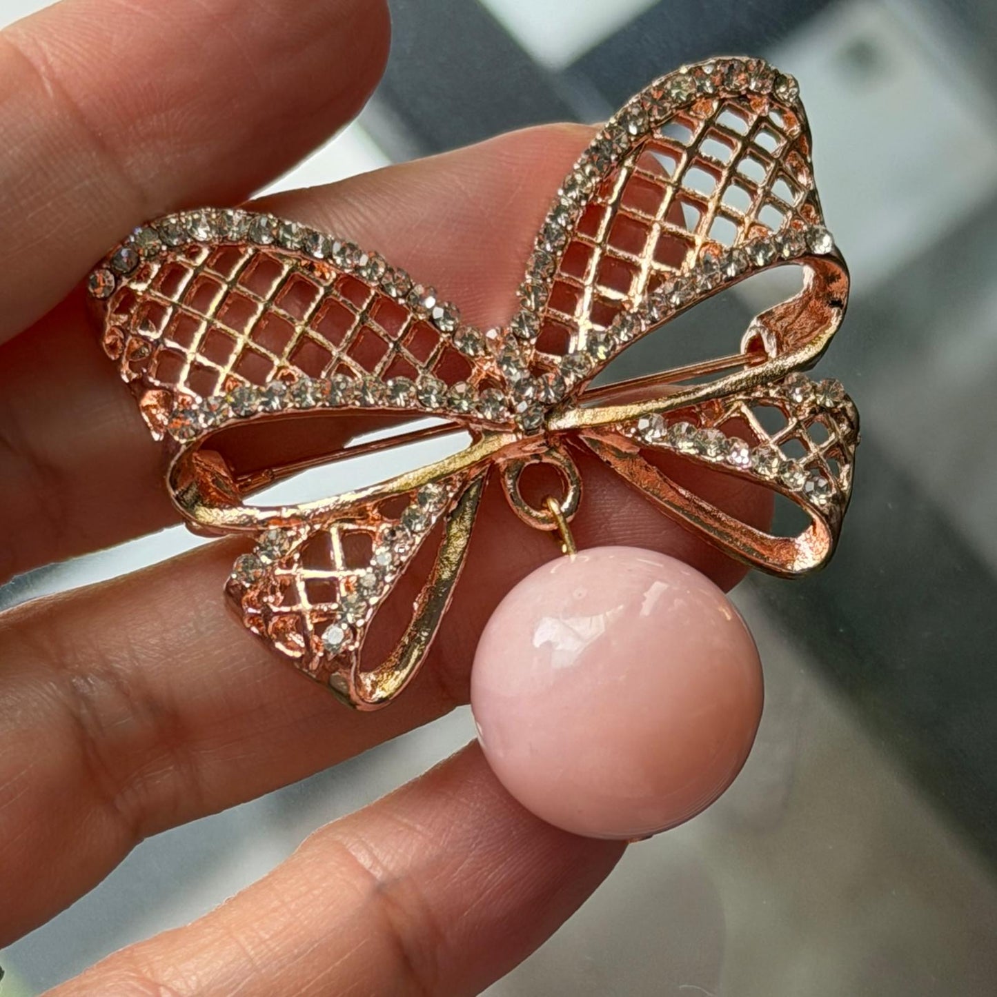 Peruvian Opal Ribbon Brooch