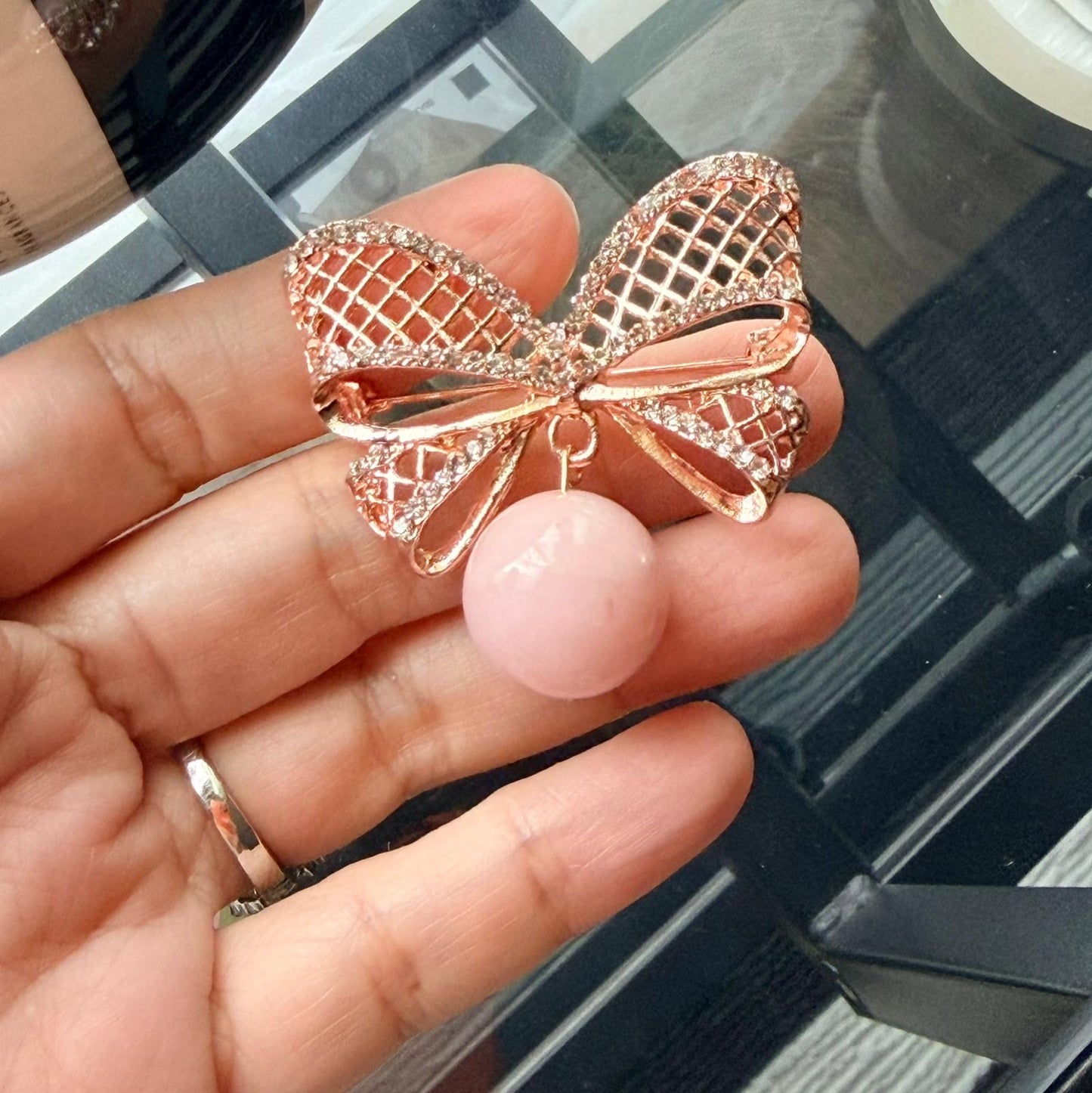Peruvian Opal Ribbon Brooch