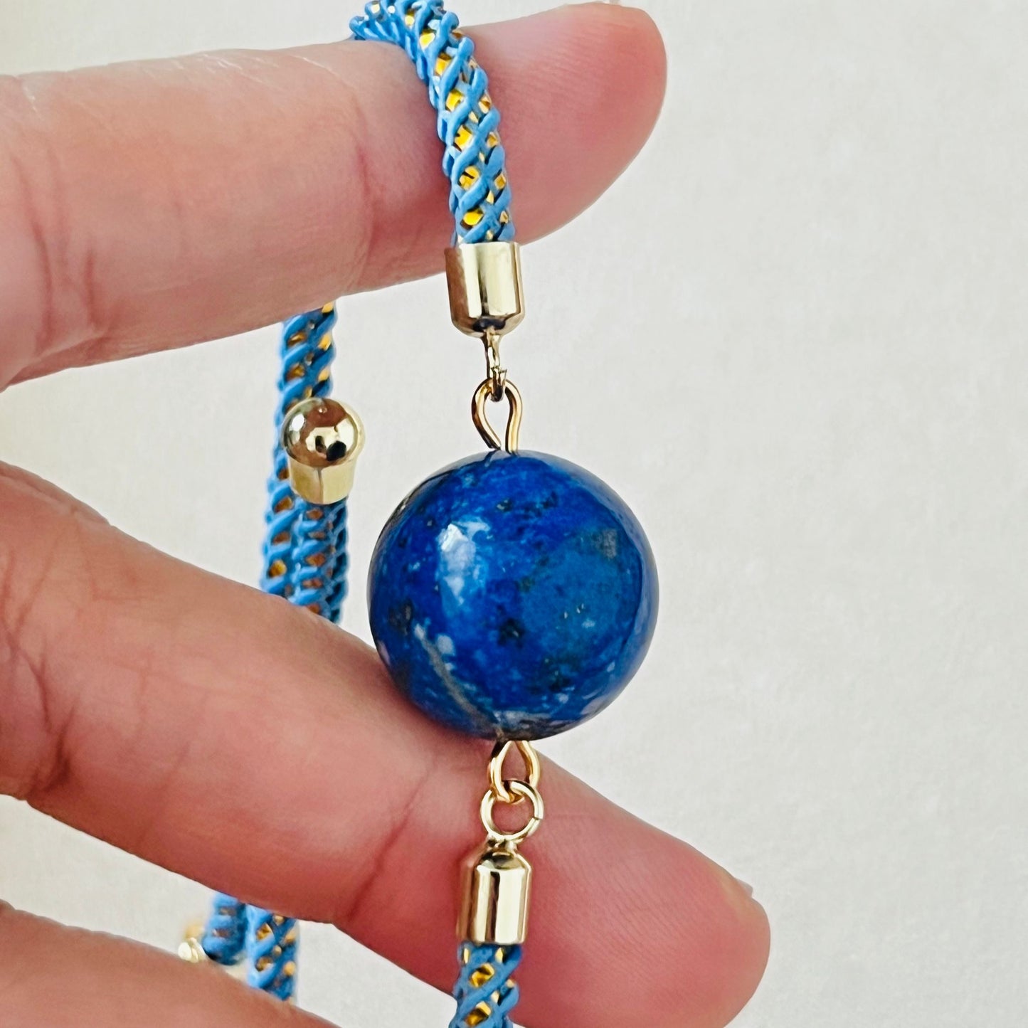 Lapis Lazuli Girl Bracelet (Blue String)