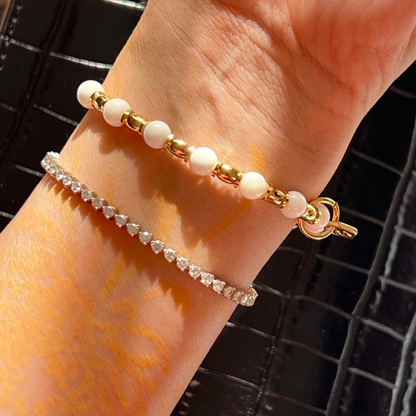 White Tridacna Baby Bracelet