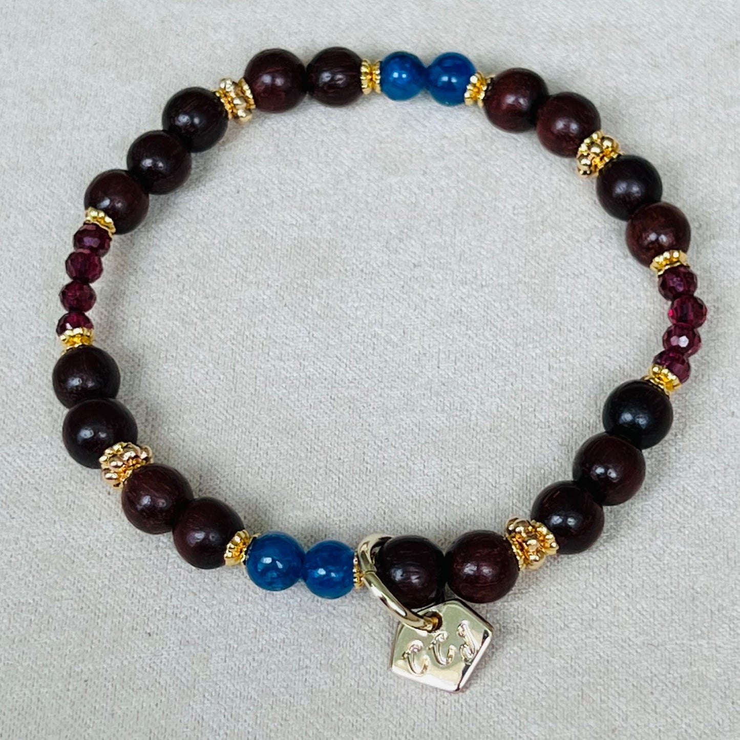 Baby Sandalwood, Kyanite & Garnet Bracelet