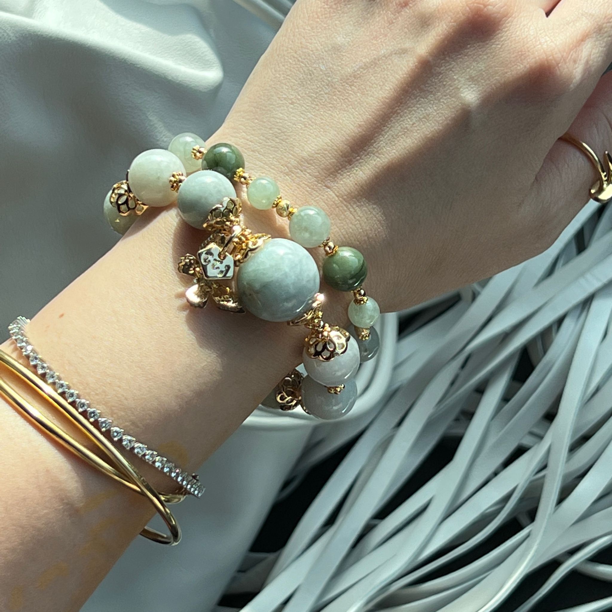 Gold bracelet hot sale with jade