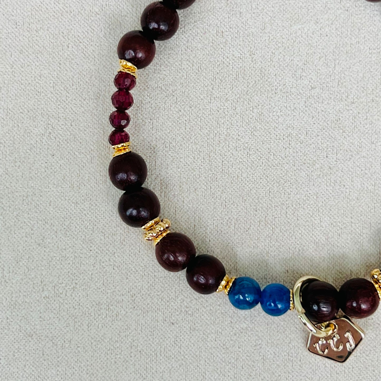 Baby Sandalwood, Kyanite & Garnet Bracelet