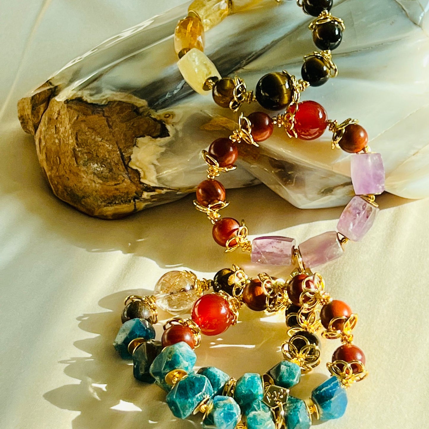 Red Agate, King Of Wood & Blue Apatite Bracelet