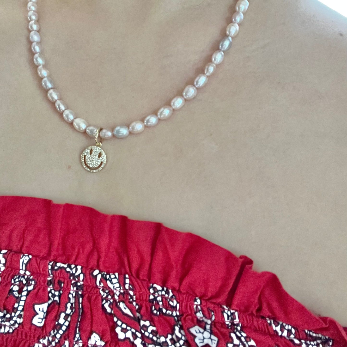 Lilac Pink Baroque Pearl Necklace - Smiley Face