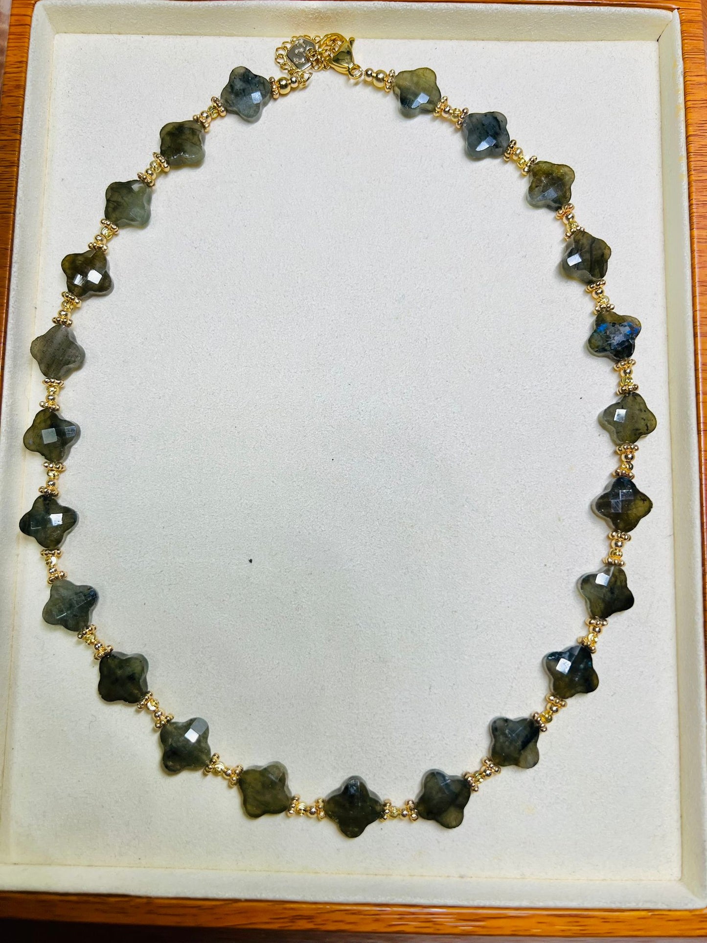 Labradorite Clovers Necklace